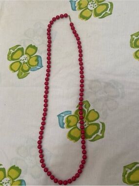 Vintage Red Beaded Necklace - Women's Jewelry